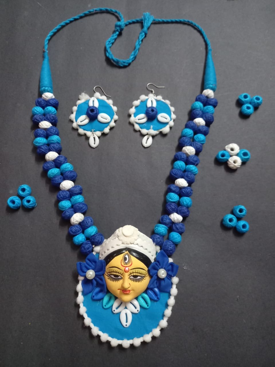 Traditional Maa Durga Jewellery Set (1 Necklace, Earrings