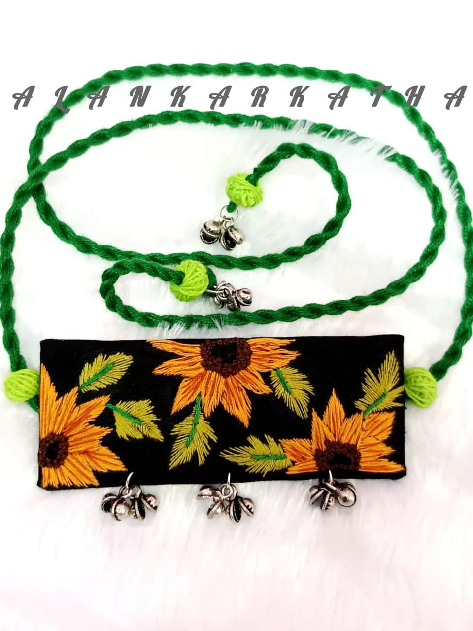 Nacklace (handmade jewellery )