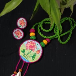 Nacklace ( handmade jewellery)