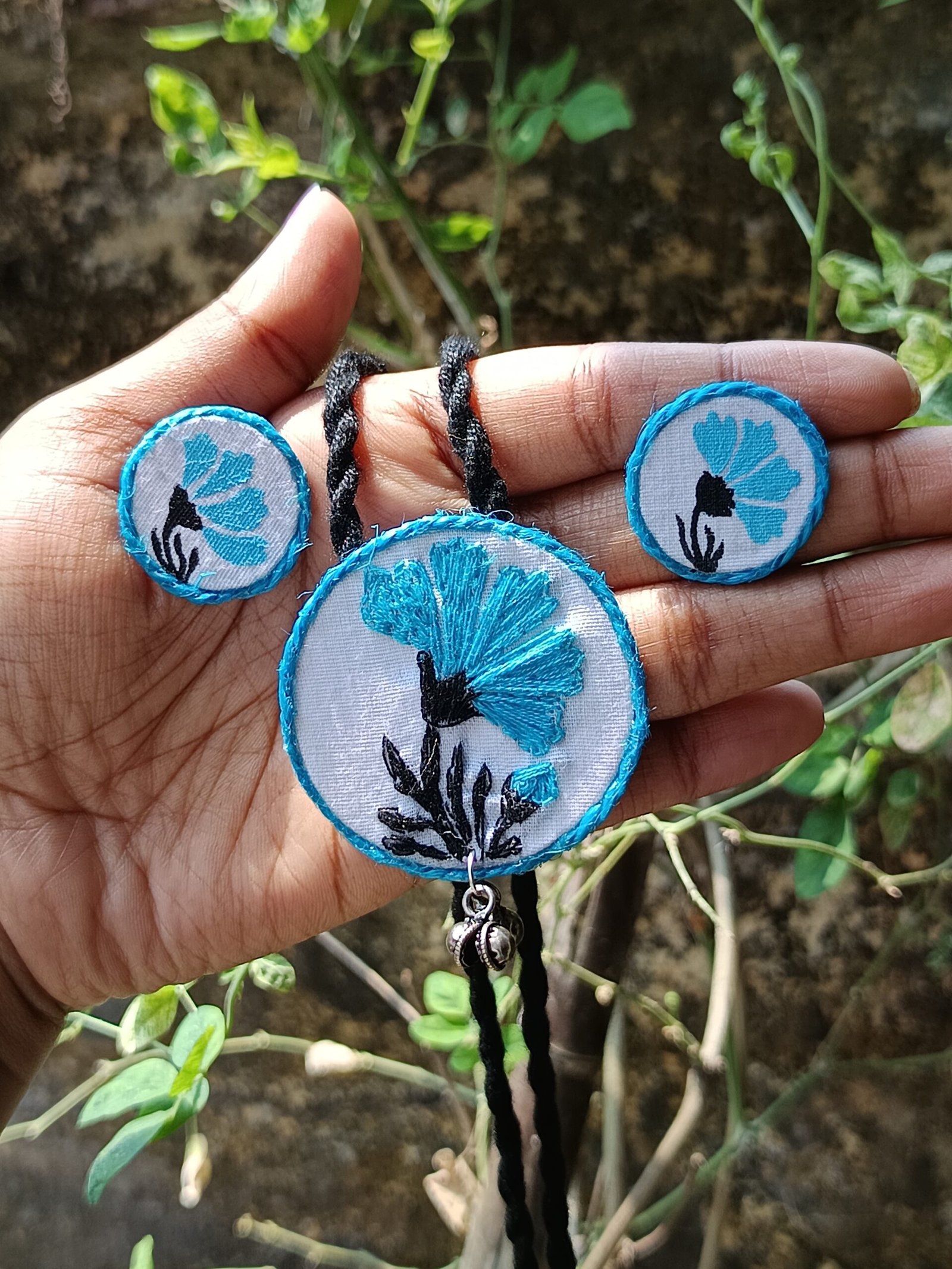 Nacklace Handmade (নীলা) - Image 2
