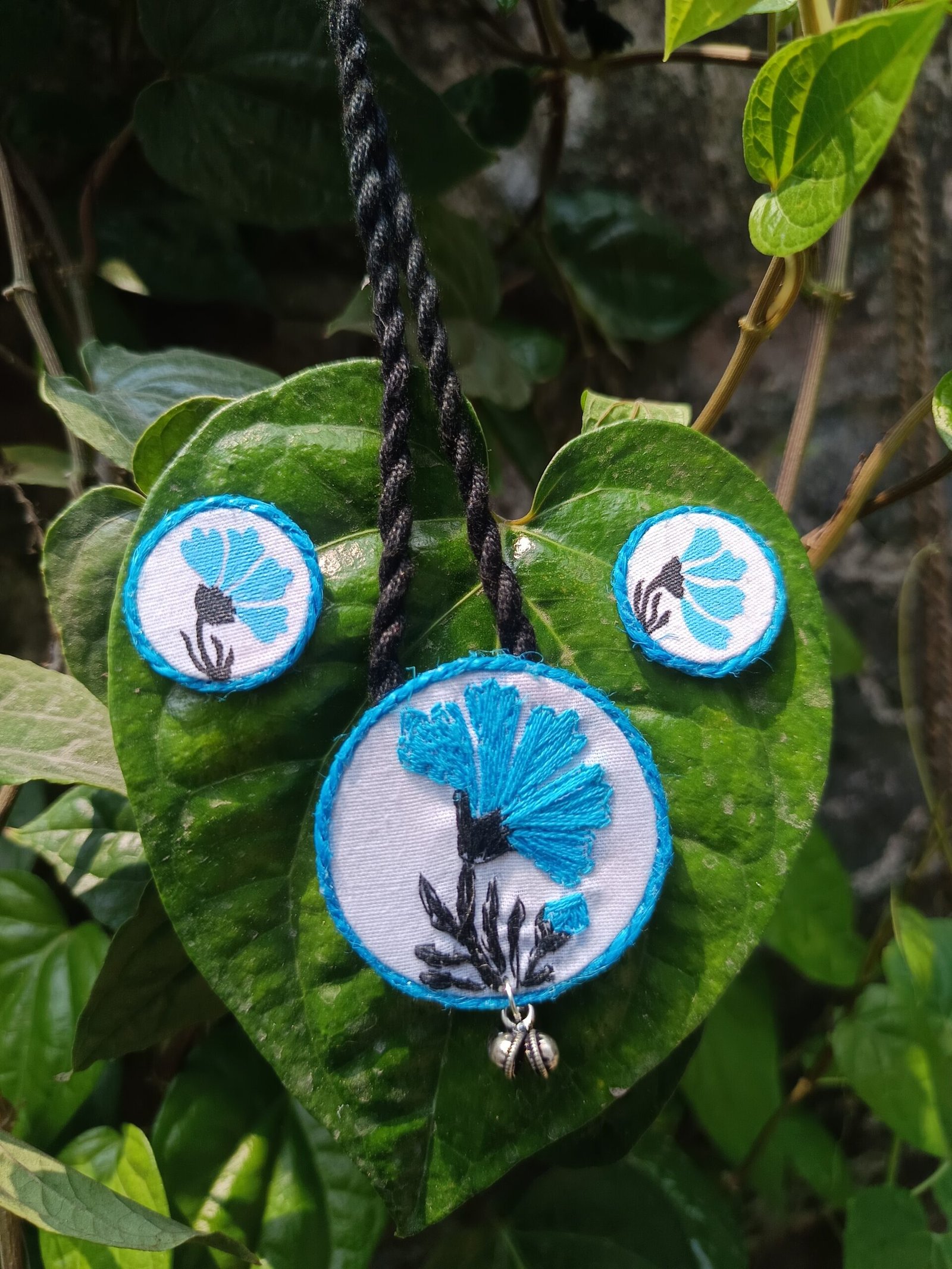 Nacklace Handmade (নীলা) - Image 3